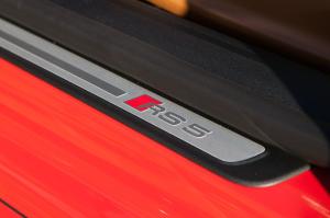 Audi RS5 Cabriolet 2012 года  (WW)